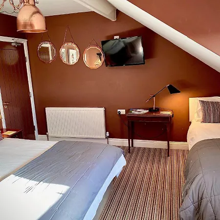 The Staymor In The City Gasthof