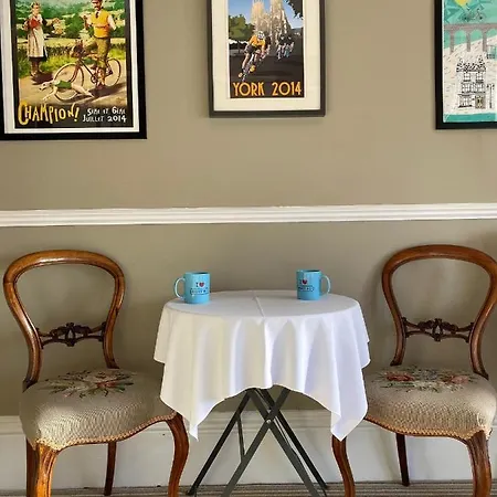 The Staymor In The City Guest house *
